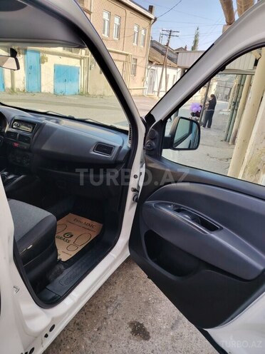 Fiat Doblo-12