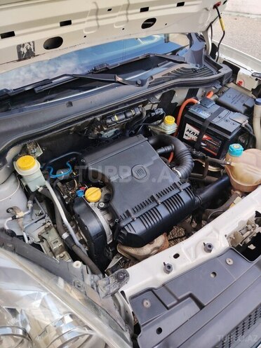 Fiat Doblo-14