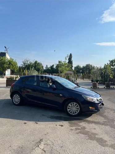 Opel Astra-5