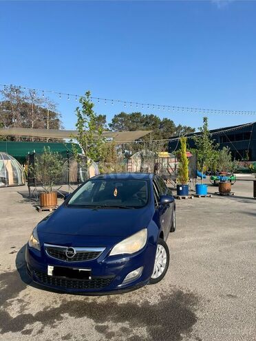 Opel Astra-1