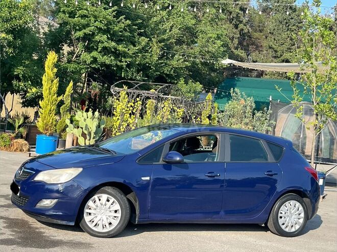Opel Astra-3