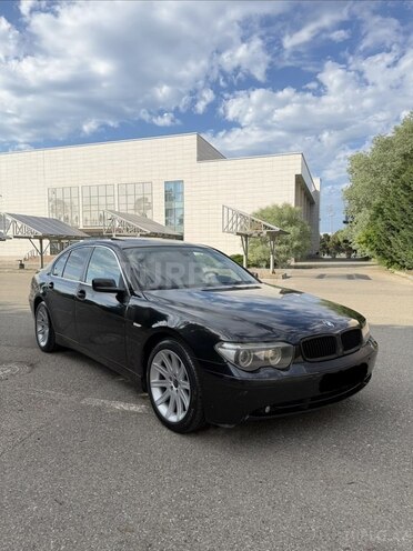 BMW 745-1