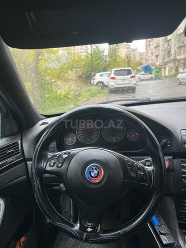 BMW 528-12