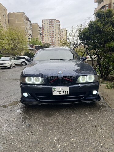 BMW 528-1