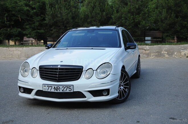 Mercedes E 350-10