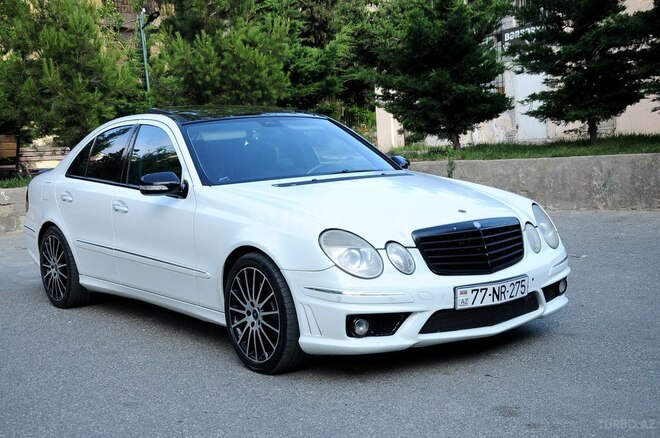 Mercedes E 350-3