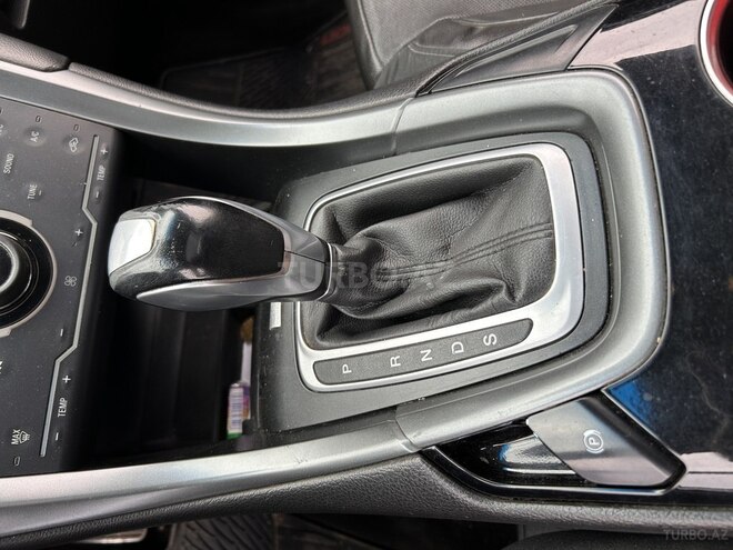 Ford Fusion (North America)-13