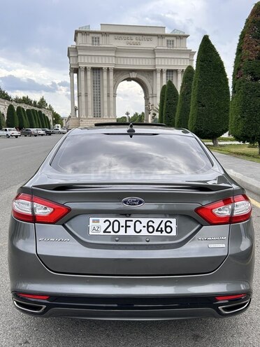 Ford Fusion (North America)-4