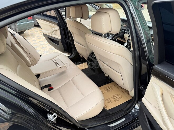 BMW 528-13