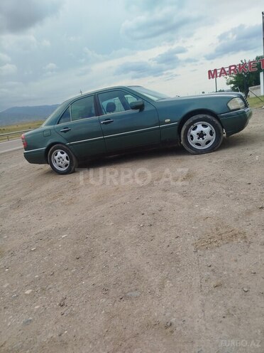 Mercedes C 220-3