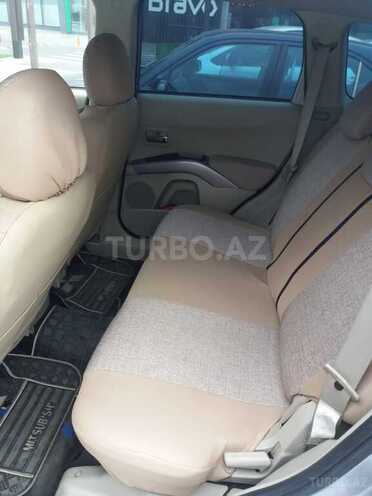 Mitsubishi Outlander-7