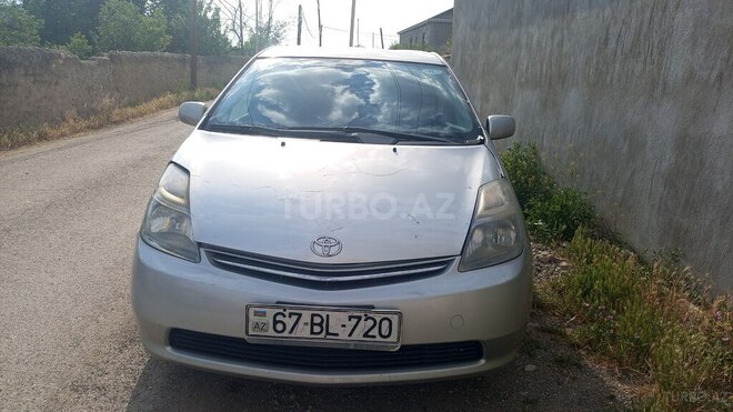 Toyota Prius-1