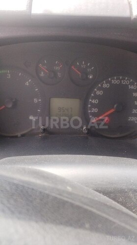 Ford Transit-4