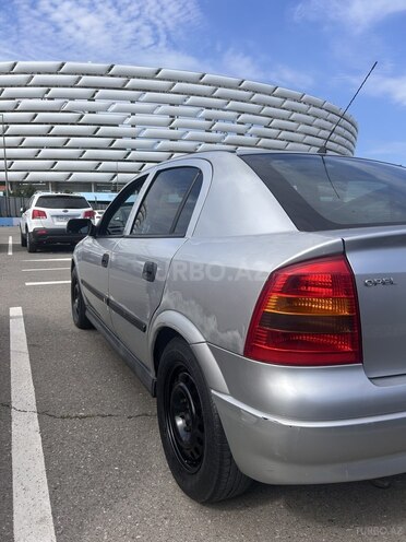 Opel Astra-5