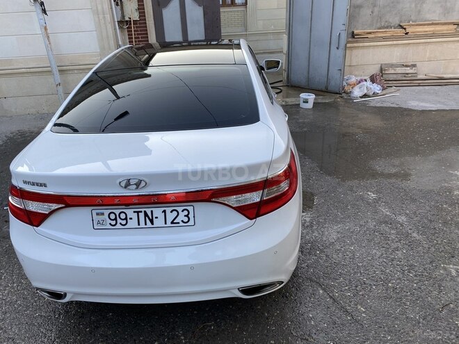 Hyundai Azera-2
