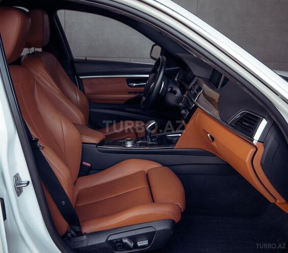 BMW 330-15