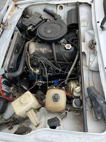 LADA (VAZ) 2107-4