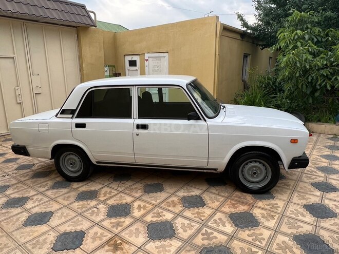 LADA (VAZ) 2107-7