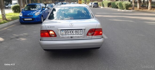 Mercedes E 230-15