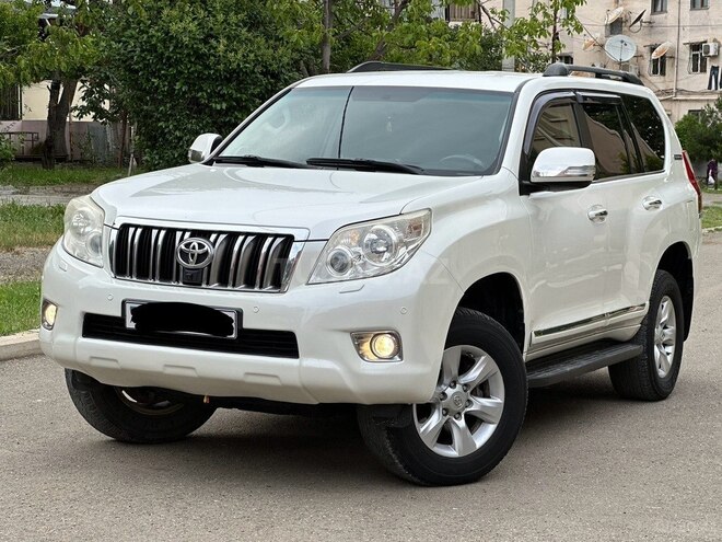Toyota Land Cruiser Prado-2