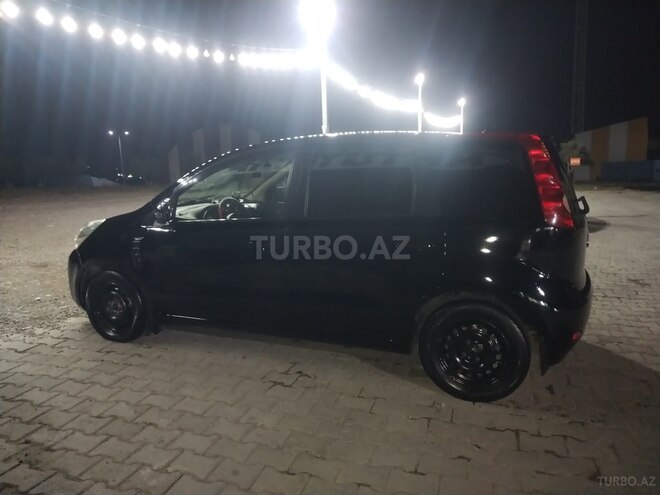 Nissan Note-6