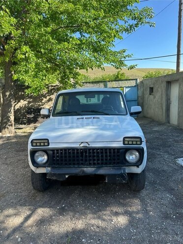 LADA (VAZ) Niva-1