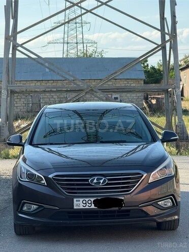 Hyundai Sonata-18
