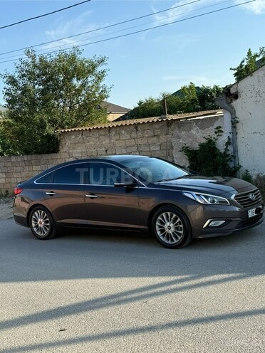 Hyundai Sonata-8