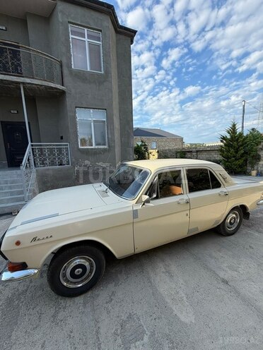 GAZ 24 "Volga"-4