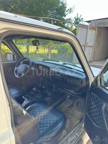 LADA (VAZ) Niva-13