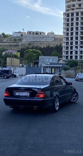 Mercedes S 320-4