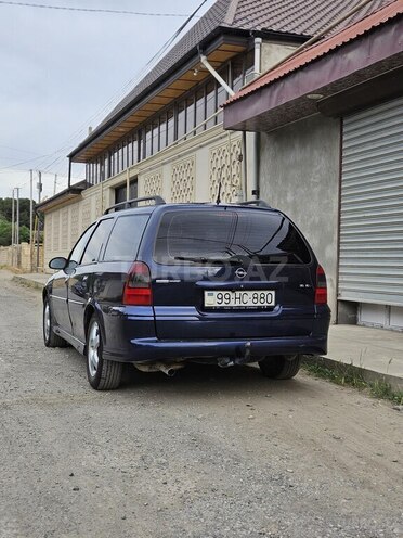 Opel Vectra-3