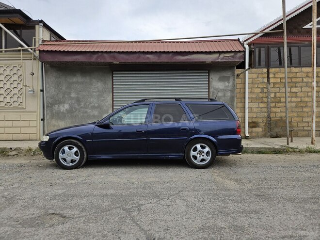 Opel Vectra-5