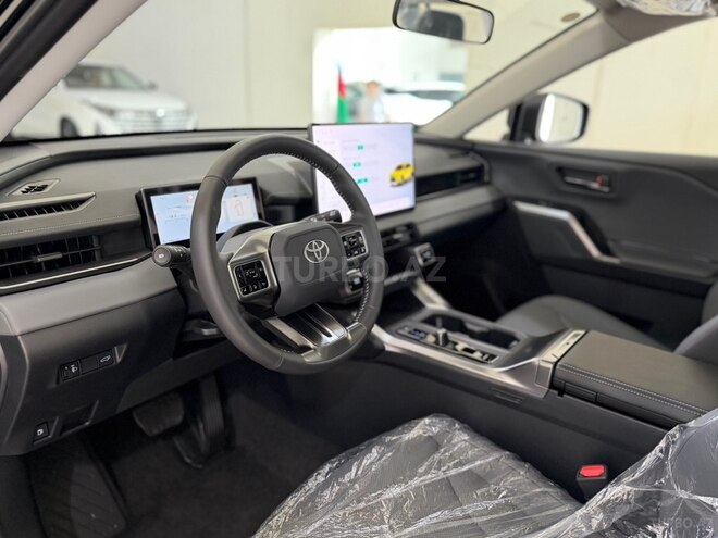 Toyota RAV4-10