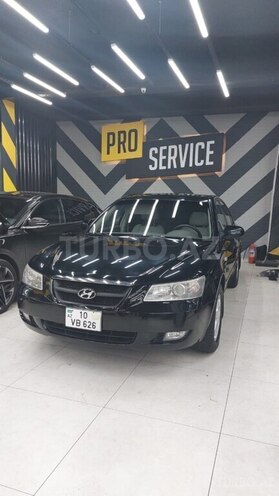 Hyundai Sonata-11