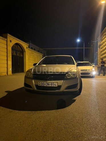 Opel Astra-1