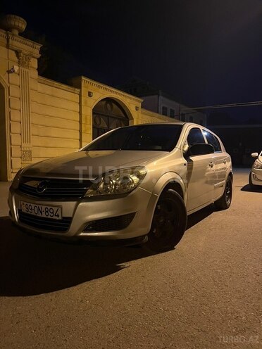 Opel Astra-4