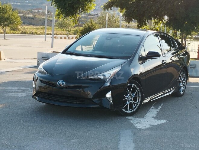 Toyota Prius-1