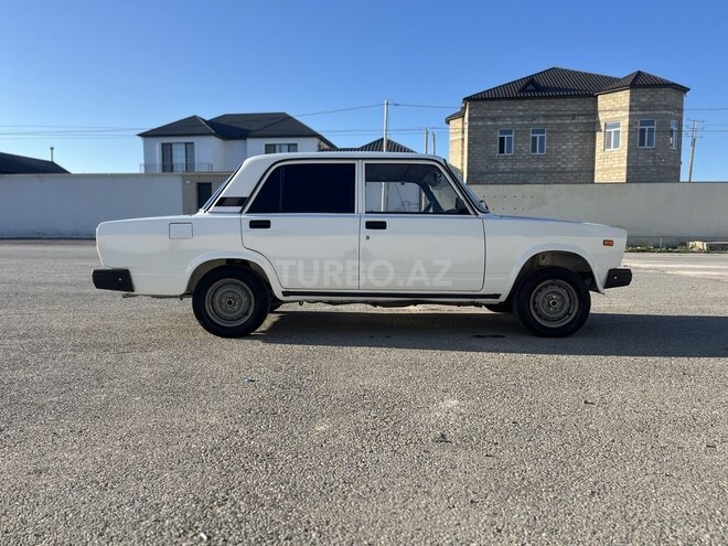 LADA (VAZ) 2107-8