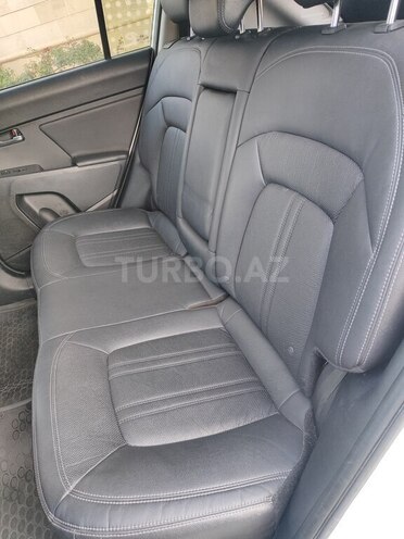 Kia Sportage-12
