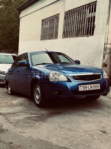 LADA (VAZ) Priora-1