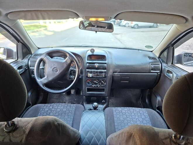 Opel Astra-14