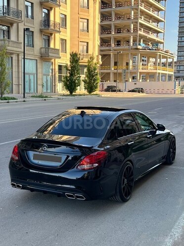 Mercedes C 300-7