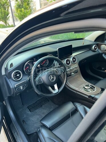 Mercedes C 300-8