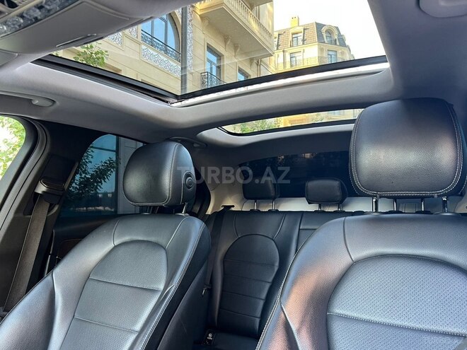 Mercedes C 300-9