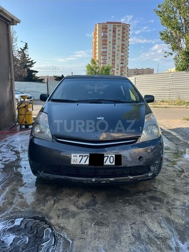 Toyota Prius-1