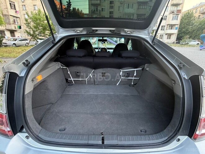 Toyota Prius-15