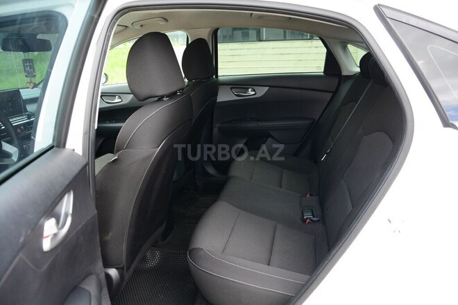 Kia Forte-15