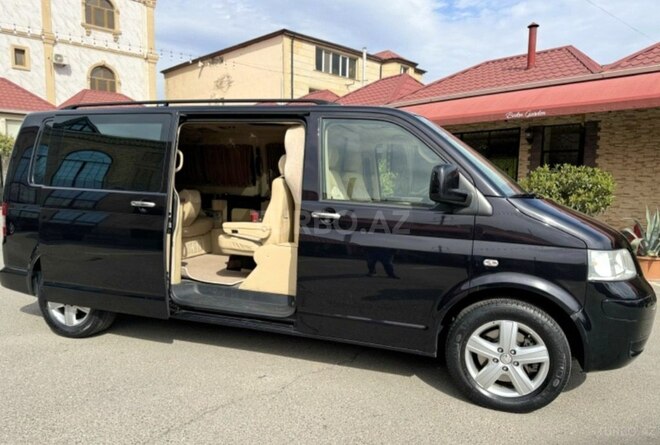 Volkswagen Multivan-3