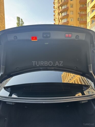 Mercedes E 300-6